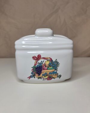World Showcase Fruit Basket Napkin Holder
