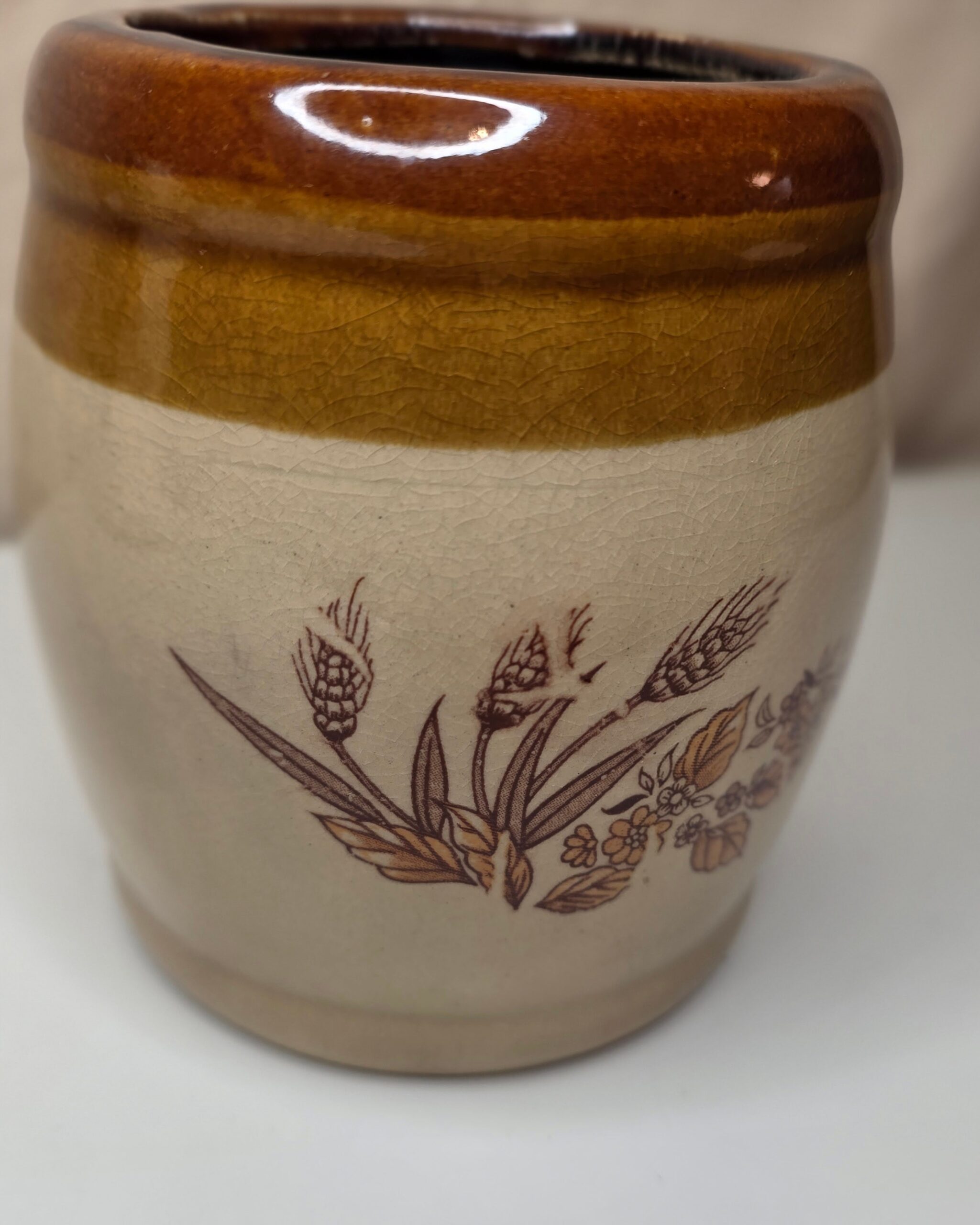 Brown Harvest Wheat Stoneware Crock - Image 3