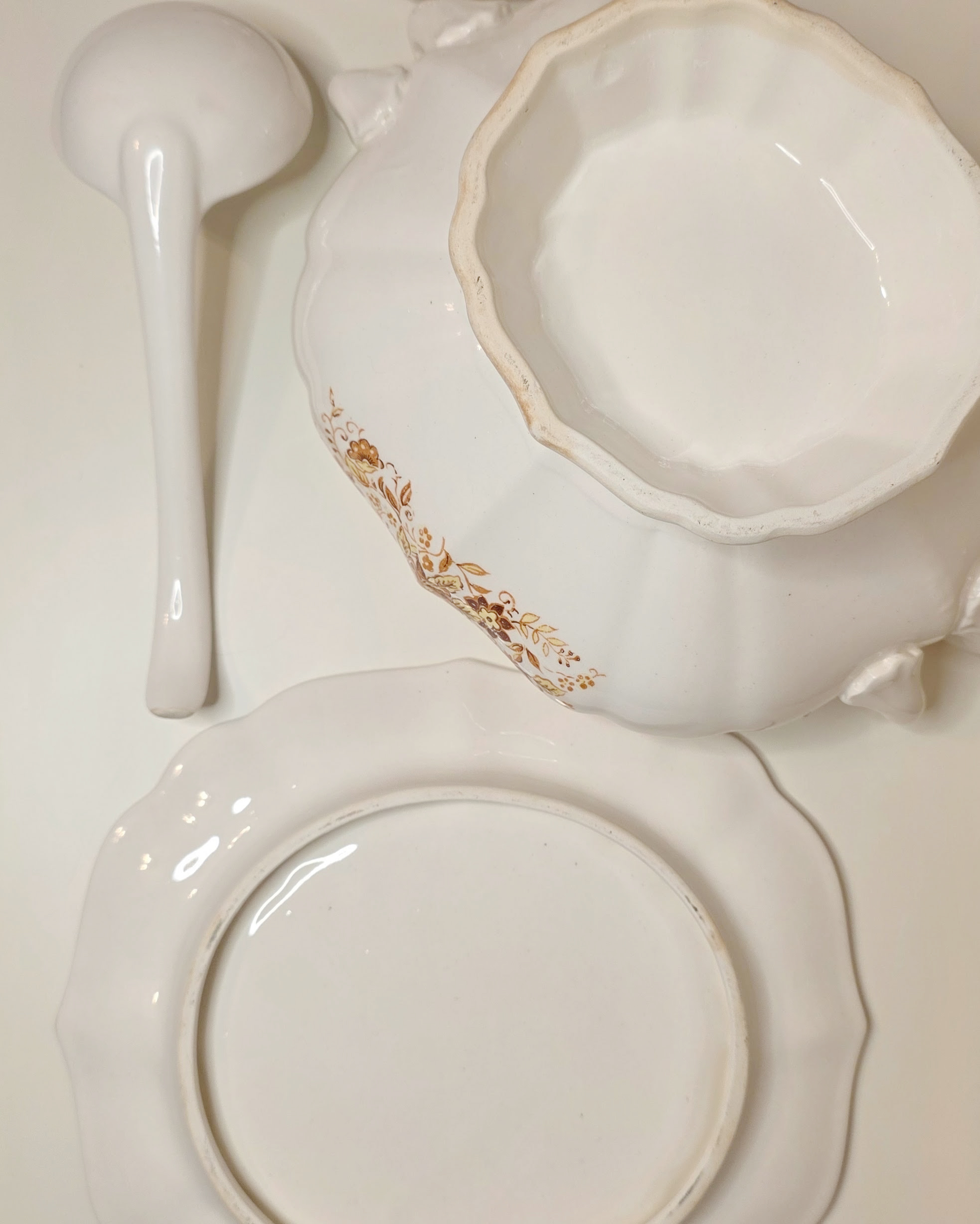 Orange Floral Ceramic Soup Tureen 3-Piece Set - Image 6