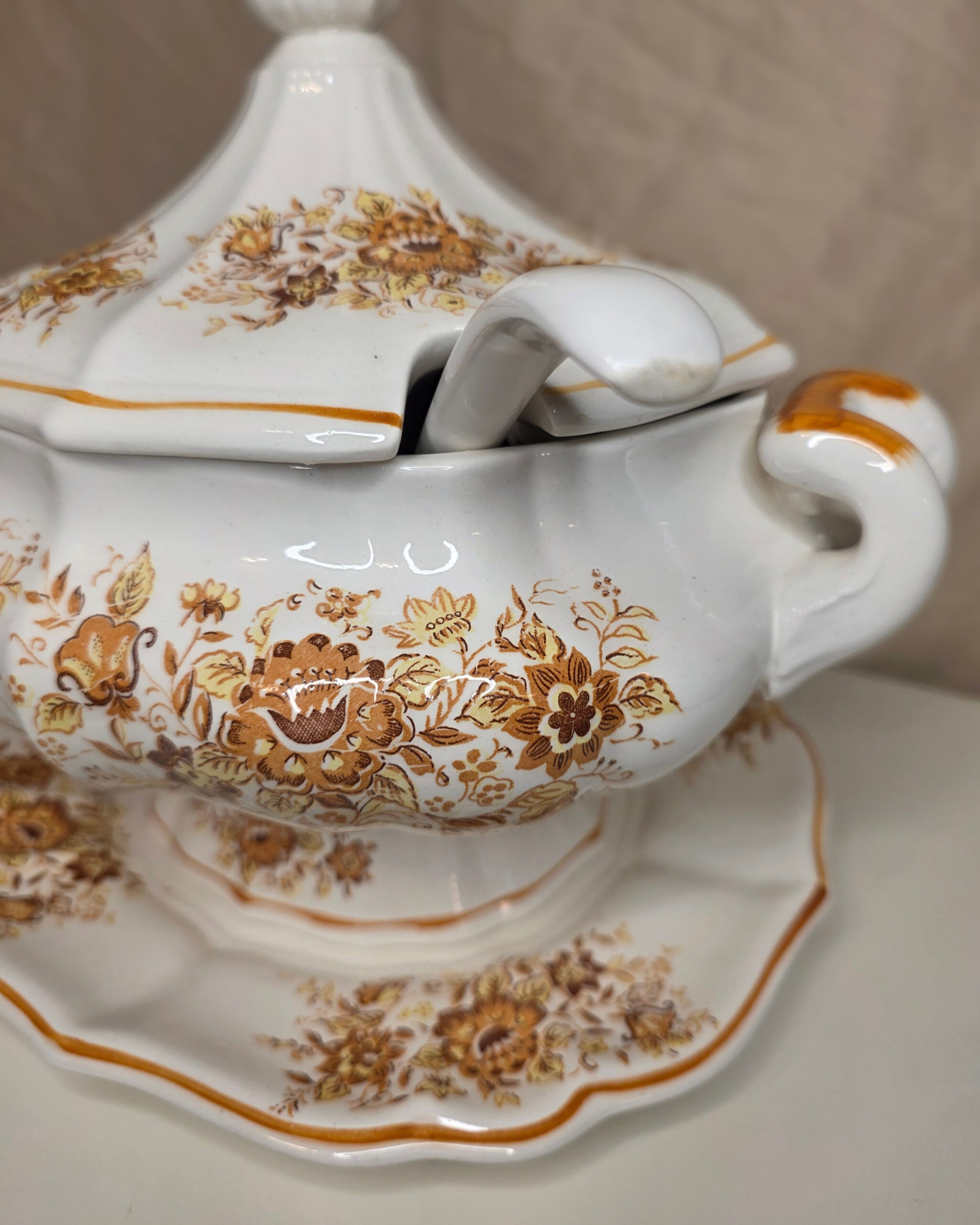 Orange Floral Ceramic Soup Tureen 3-Piece Set - Image 2