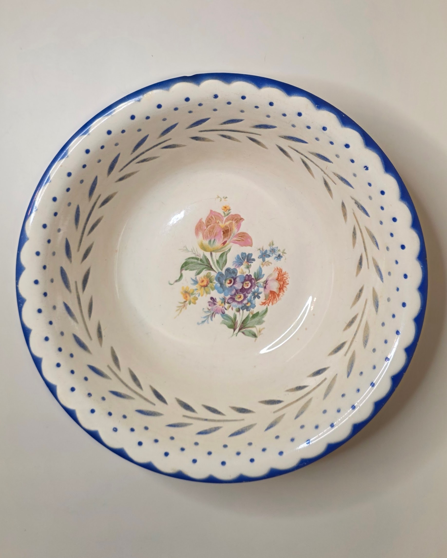 Homer Laughlin Floral Serving Bowl