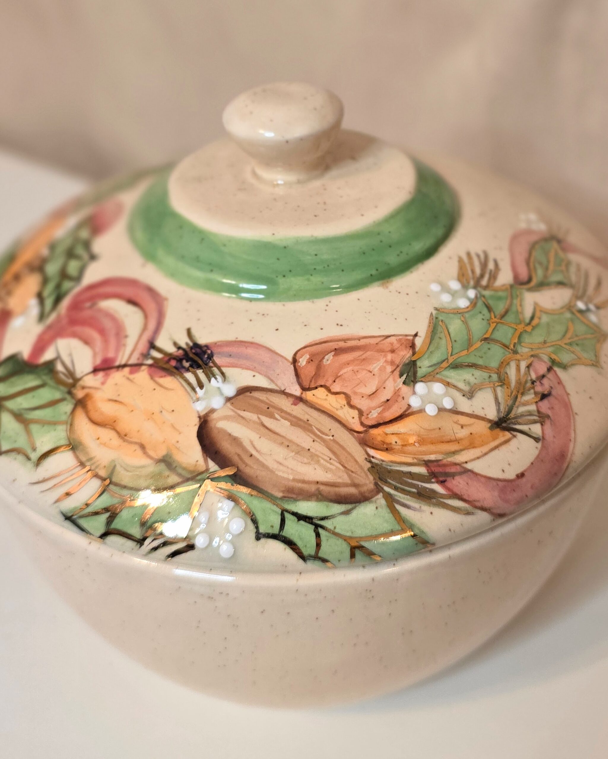 Mayco Pottery Cream Speckled “Nuts & Leaves” Pot - Image 2