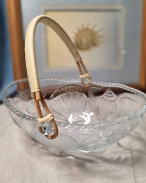 Aderia Seashell Embossed Glass Dish w/Handle