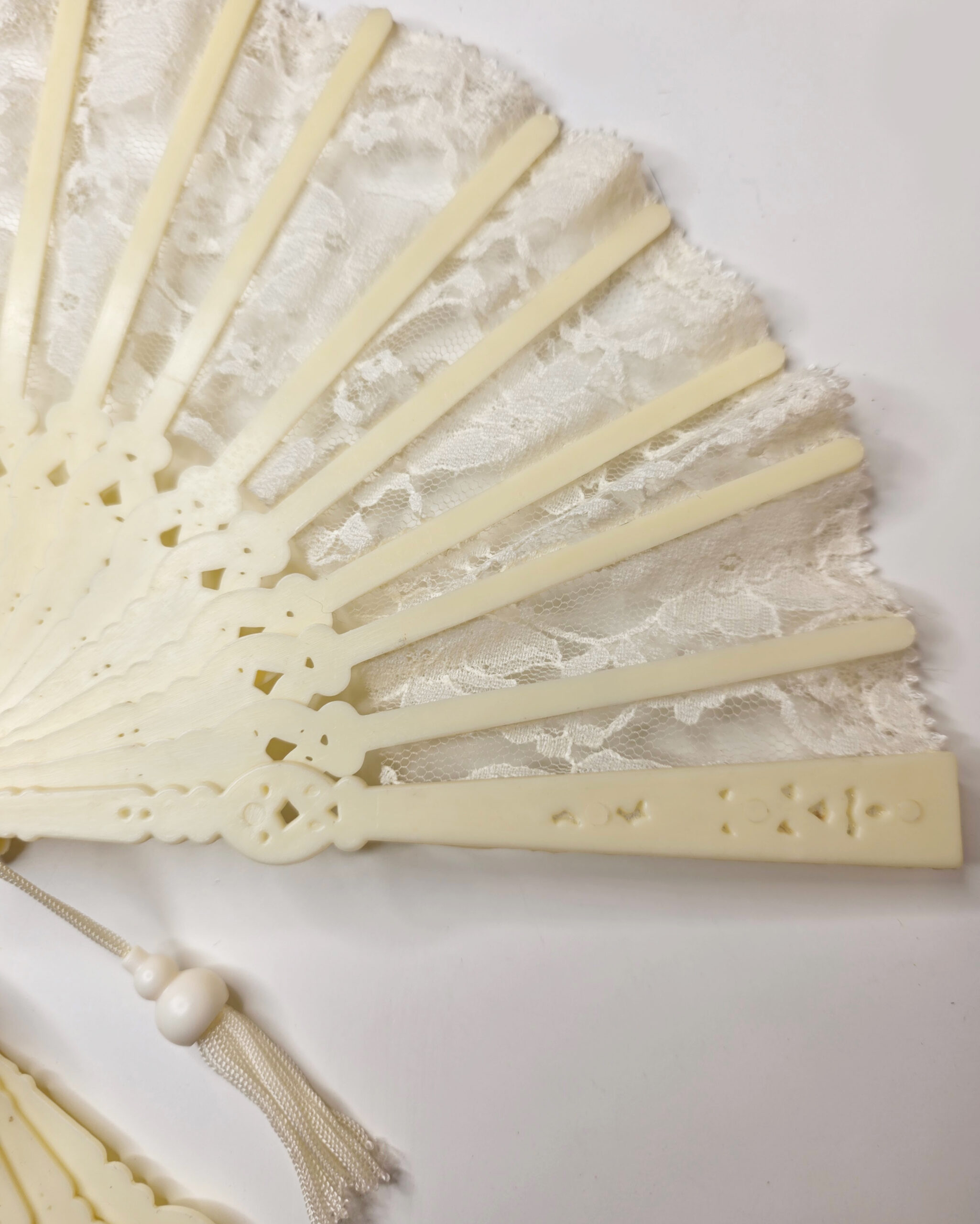 Cream Lace Folding Hand Fans (Full-Size) - Image 7