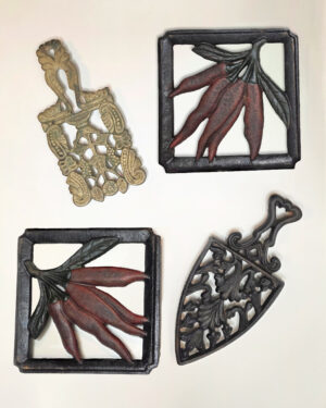 Vintage Kitchen Trivets / Hot Pads