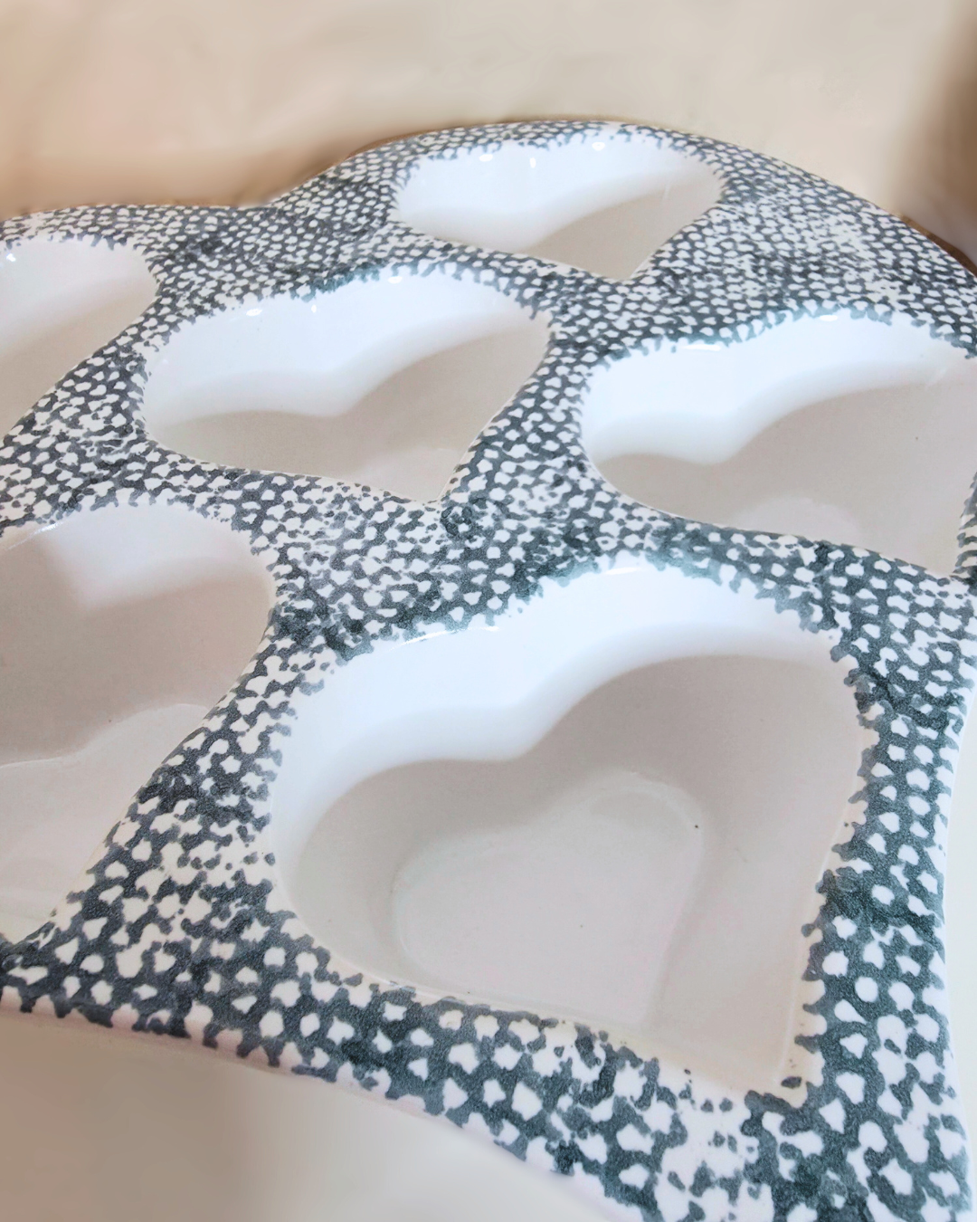 Blue Spongeware Ceramic Heart-Shaped Baking Dish - Image 3