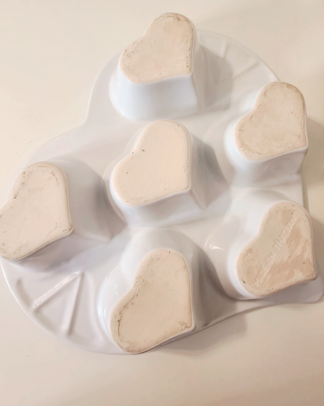 Blue Spongeware Ceramic Heart-Shaped Baking Dish - Image 2