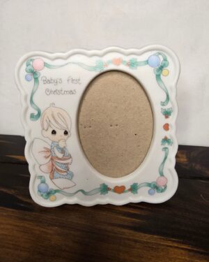 Precious Moments Baby’s First Christmas Small Frame